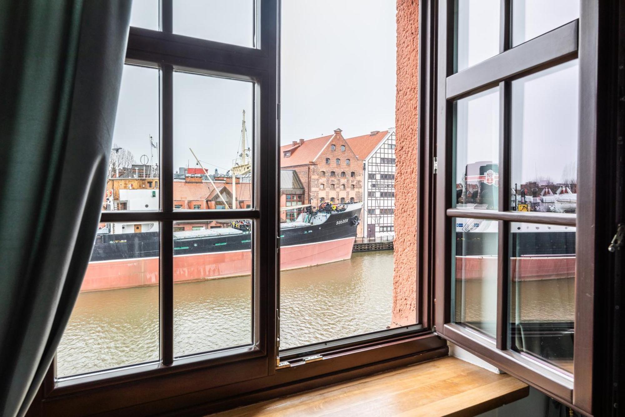 Motlawa Apartments - Old Town & River Viev, Fast Wifi Gdańsk Quarto foto